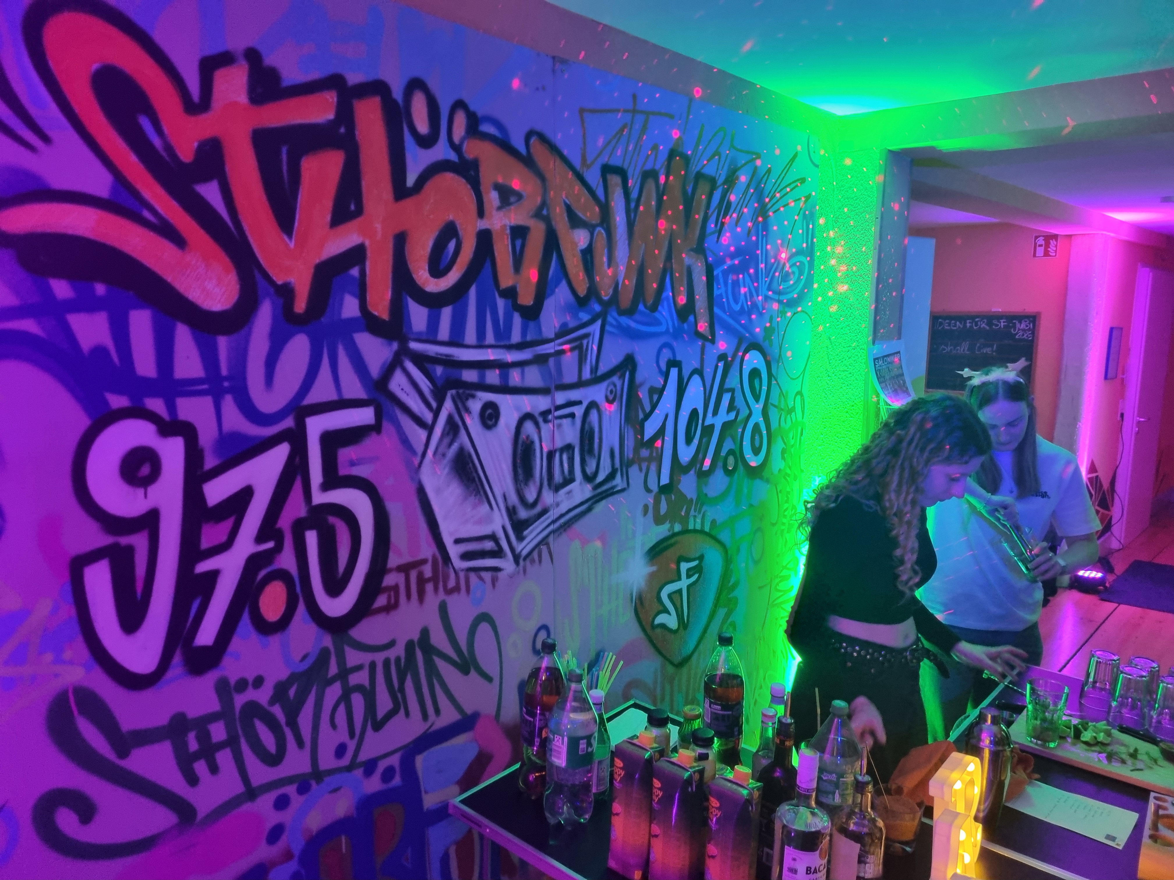 Mitgliederversammlung mit Drinks